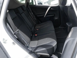 Внедорожник Toyota RAV4 2018 года, 2429000 рублей, Краснодар