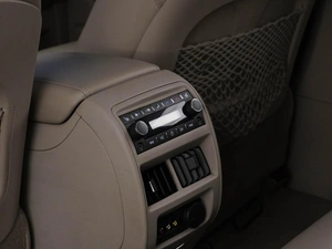 Внедорожник Cadillac SRX 2011 года, 1097779 рублей, Москва