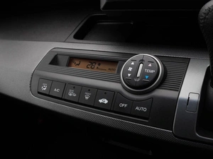 Минивэн Honda Freed 2009 года, 999000 рублей, Волгоград