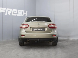 Седан Renault Fluence 2014 года, 670000 рублей, Омск