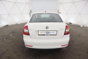 Хэтчбек Skoda Octavia 2012 года, 985000 рублей, Орёл