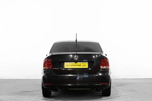 Седан Volkswagen Polo 2015 года, 1149000 рублей, Барнаул