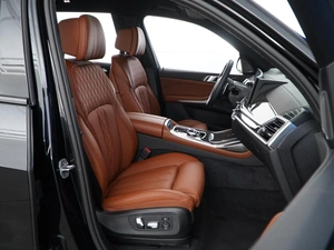 Внедорожник BMW X7 2025 года, 16249977 рублей, Москва