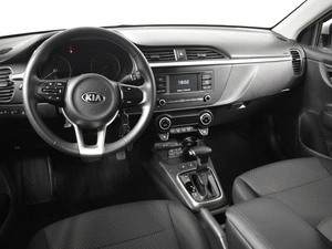 Седан Kia Rio 2021 года, 1776900 рублей, Казань