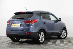 Внедорожник Hyundai ix35 2013 года, 1049000 рублей, Сургут