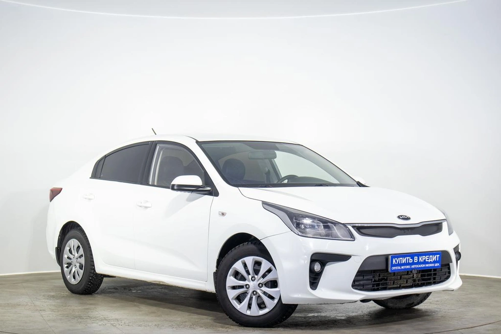 Седан Kia Rio 2018 года, 1349000 рублей, Оренбург