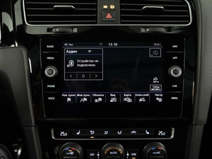 Универсал Volkswagen Golf 2018 года, 1993097 рублей, Москва