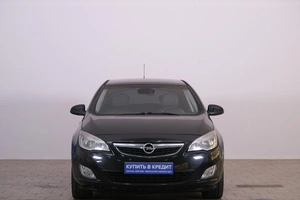Хетчбэк Opel Astra 2012 года, 829000 рублей, Омск