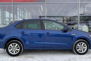 Седан Volkswagen Polo 2019 года, 1240000 рублей, Солонцы