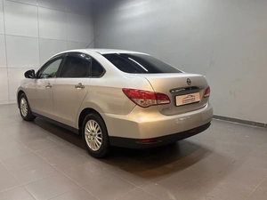 Седан Nissan Almera 2017 года, 827000 рублей, Красноярск