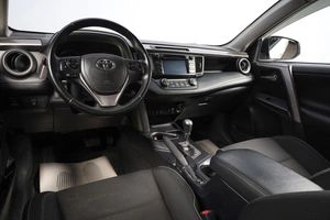 Внедорожник Toyota RAV4 2015 года, 2149000 рублей, Новосибирск