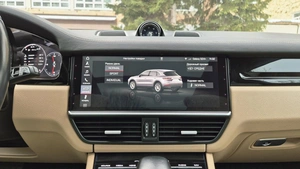 Внедорожник Porsche Cayenne 2018 года, 7450000 рублей, Красноярск