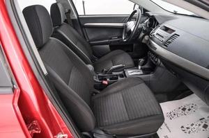Седан Mitsubishi Lancer 2012 года, 899000 рублей, Красноярск