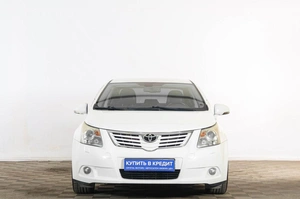 Седан Toyota Avensis 2011 года, 999000 рублей, Тюмень