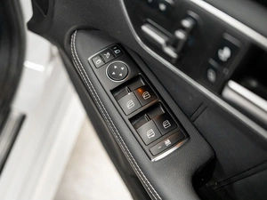 Седан Mercedes-benz E-класс 2013 года, 1800000 рублей, Красноярск