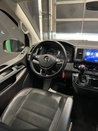 Минивэн Volkswagen Multivan 2016 года, 3800000 рублей, Красноярск