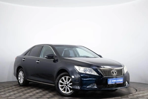 Седан Toyota Camry 2012 года, 1549000 рублей, Пермь
