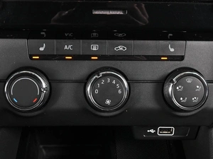 Лифтбек Skoda Octavia 2018 года, 1599000 рублей, Аксай