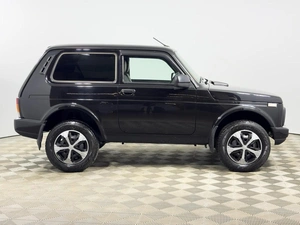 Внедорожник ВАЗ (LADA) Niva Legend 2024 года, 979900 рублей, Казань