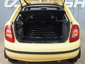 Хетчбэк Skoda Fabia 2002 года, 349000 рублей, Воронеж