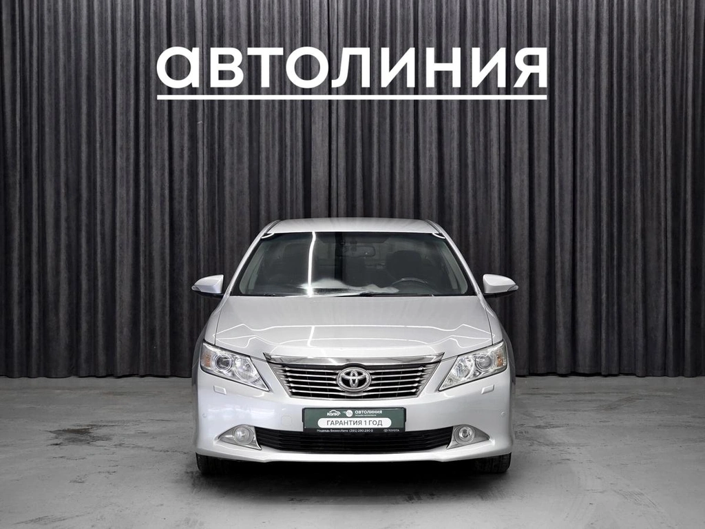 Седан Toyota Camry 2013 года, 1695000 рублей, Красноярск