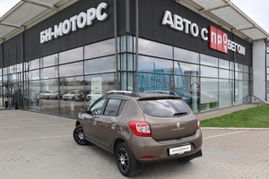 Хэтчбек Renault Sandero 2018 года, 1060000 рублей, Мирное