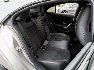Седан Mercedes-benz CLA-класс 2019 года, 2845000 рублей, Краснодар