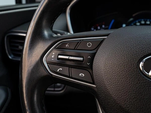 Внедорожник Hyundai Santa Fe 2019 года, 3250000 рублей, Краснодар