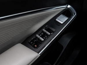 Внедорожник Geely Atlas 2023 года, 2340000 рублей, Краснодар