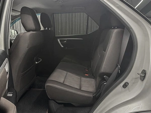 Внедорожник Toyota Fortuner 2017 года, 3000000 рублей, Красноярск