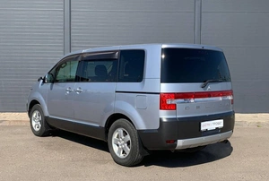 Минивэн Mitsubishi Delica D5 2017 года, 1980000 рублей, Солонцы