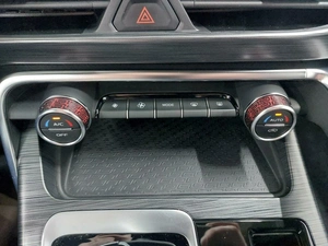 Внедорожник Geely Tugella 2023 года, 2950000 рублей, Барнаул