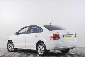 Седан Volkswagen Polo 2011 года, 709000 рублей, Кемерово