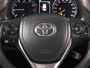 Внедорожник Toyota RAV4 2017 года, 2400000 рублей, Ростов-на-Дону