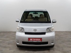 Минивэн Toyota Porte 2004 года, 450000 рублей, Красноярск