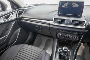 Седан Mazda Axela 2018 года, 1299000 рублей, Барнаул