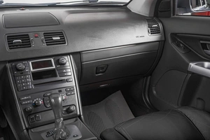Внедорожник Volvo XC90 2005 года, 1049000 рублей, Томск