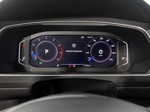 Внедорожник Volkswagen Tiguan 2019 года, 2325000 рублей, Казань