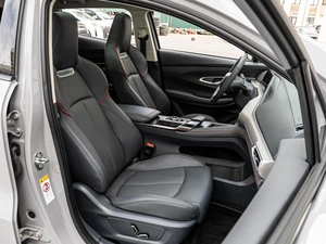 Внедорожник Changan UNI-T 2023 года, 2560000 рублей, Краснодар