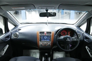 Хетчбэк Mitsubishi Colt 2005 года, 548000 рублей, Солонцы