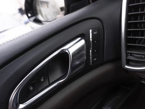 Внедорожник Porsche Cayenne 2015 года, 3849000 рублей, Саратов