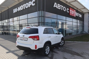 Внедорожник Kia Sorento 2017 года, 2080000 рублей, Мирное