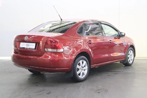 Седан Volkswagen Polo 2011 года, 655000 рублей, Брянск