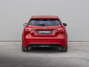 Хетчбэк Mercedes-benz A-класс 2015 года, 1645000 рублей, Краснодар