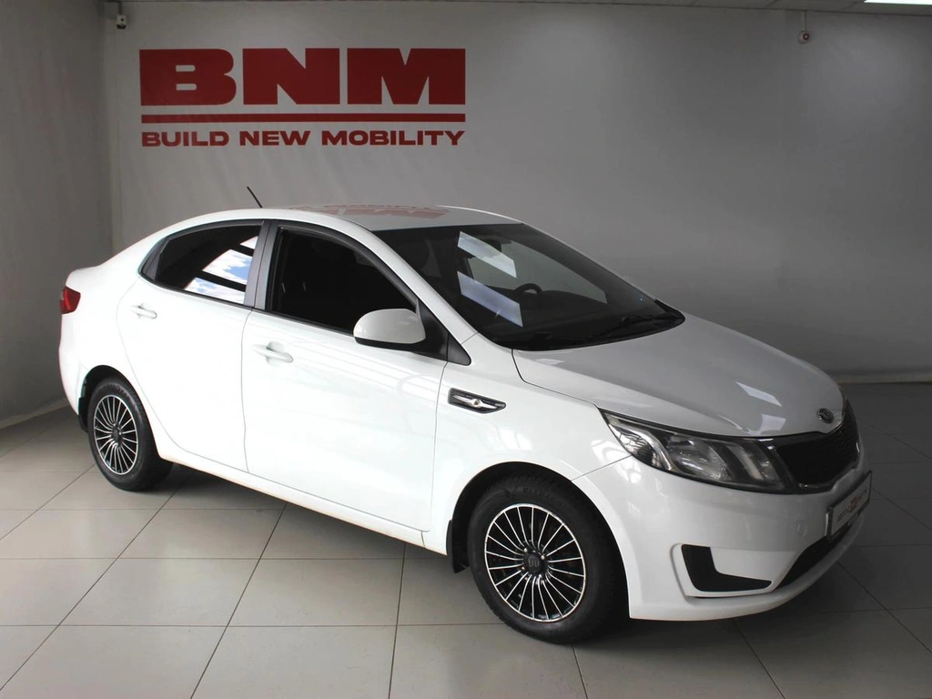 Седан Kia Rio 2014 года, 1055000 рублей, Смоленск