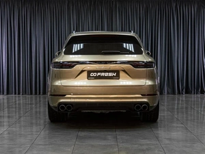 Внедорожник Porsche Cayenne S 2018 года, 6999000 рублей, Тюмень