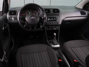 Седан Volkswagen Polo 2016 года, 954000 рублей, Воронеж