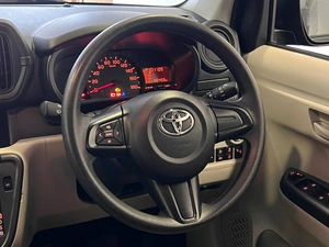 Хетчбэк Toyota Passo 2018 года, 1049000 рублей, Красноярск