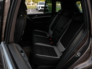 Внедорожник Volkswagen Tiguan 2013 года, 1720000 рублей, Волгоград
