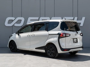 Минивэн Toyota Sienta 2021 года, 1798000 рублей, Краснодар
